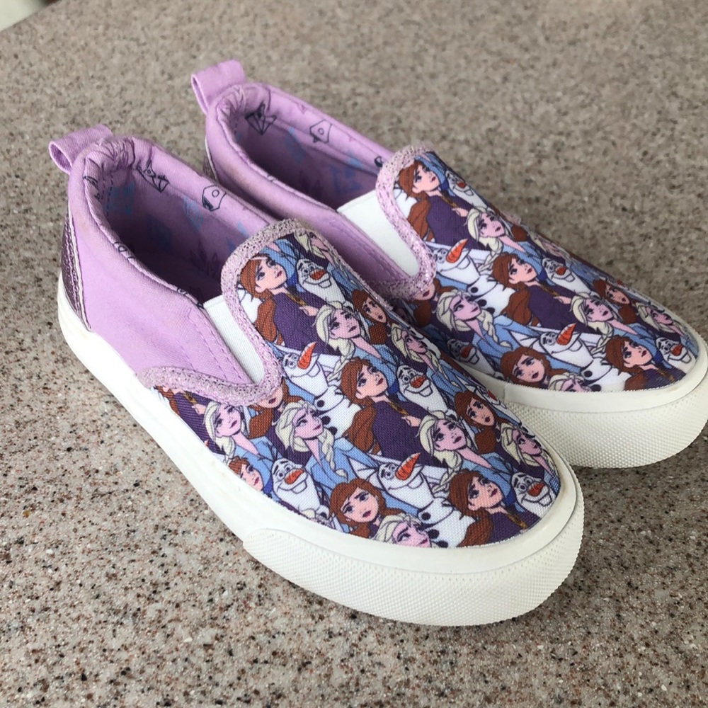 Ground up frozen II slip on shoes toddler girl size 12